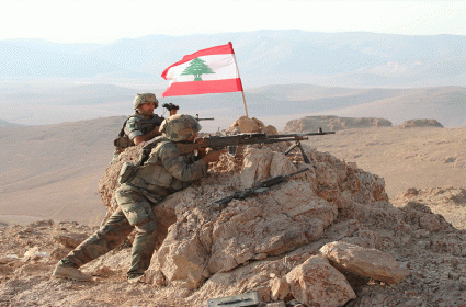 أكثرية اللبنانيين ضد نزع السلاح: الدوافع والانعكاسات