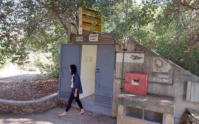 إحدى الغرف المحصنة في جعتون